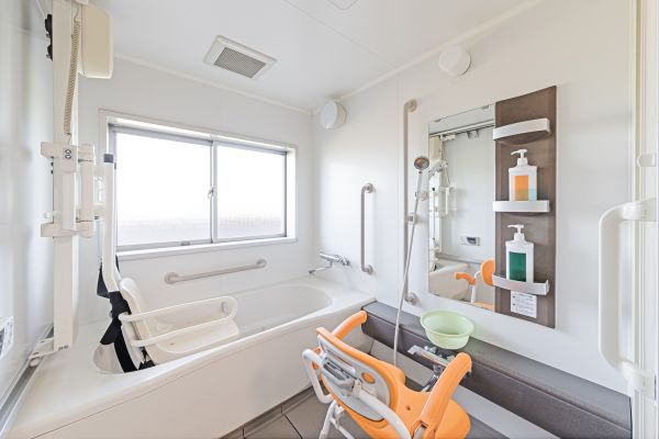 Elderly Bathtub Installation in Amelia
