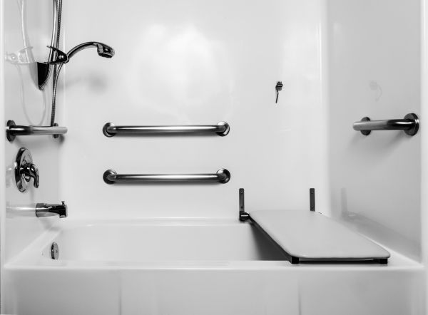 Accessible Tub Installation in Amelia
